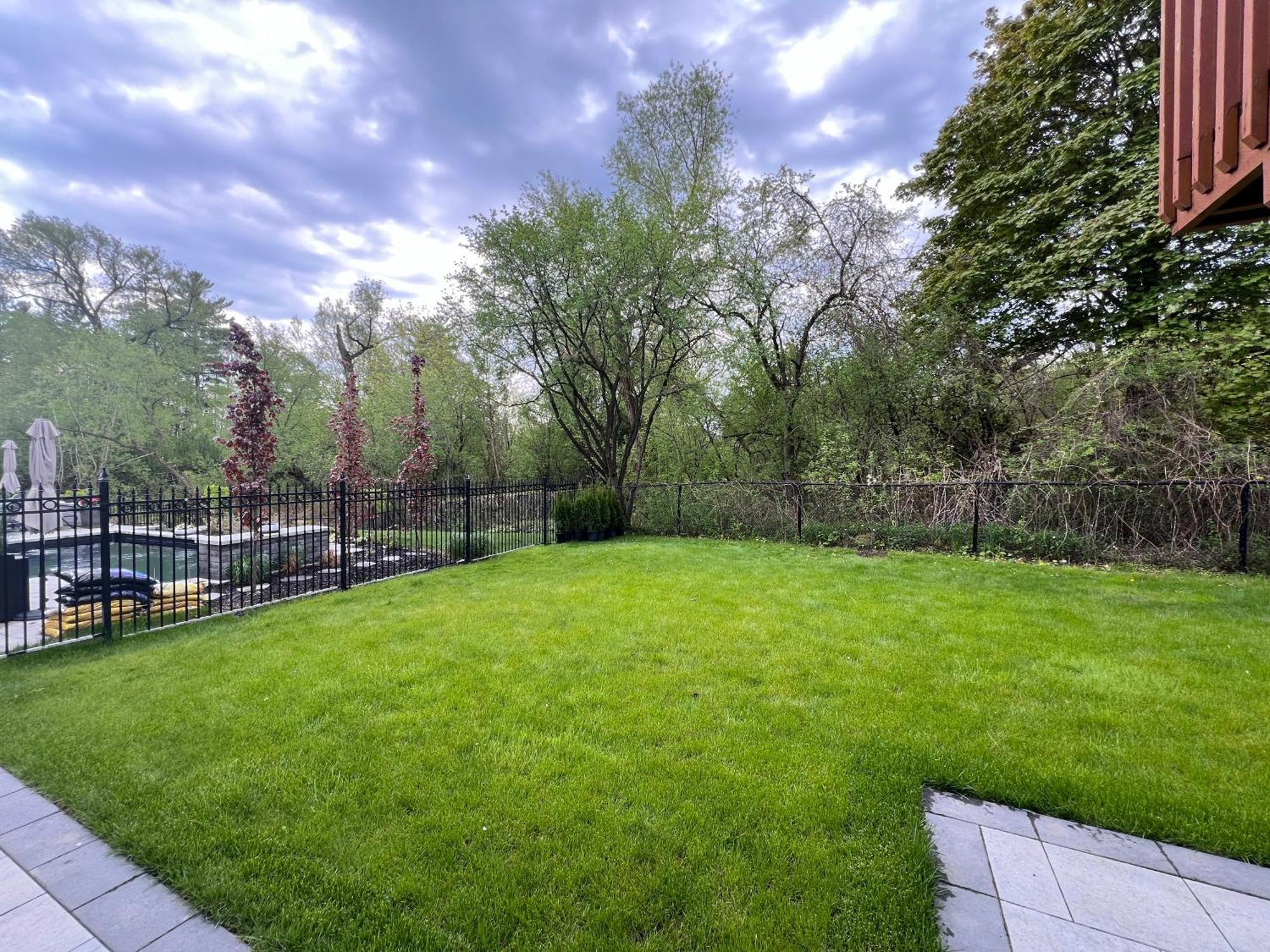 Cozy, Brand-New, 2Bdr,Walkout Apt, Free Parking Richmond Hill Exterior photo